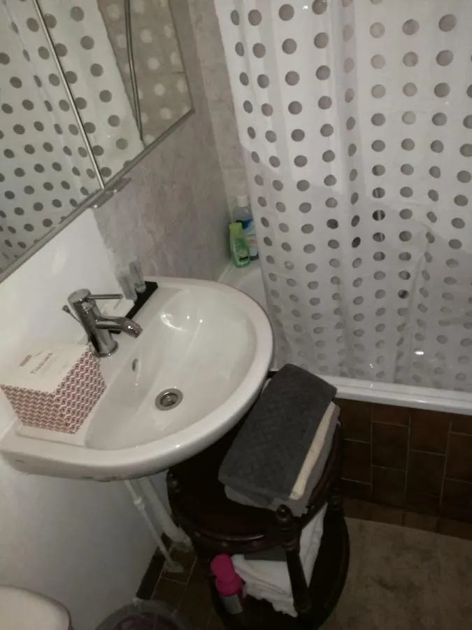 Charlottalei 33. Flat-Studio. Stadspark Amberes Apartamento